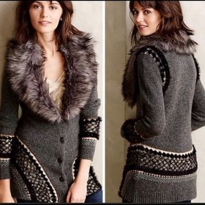 🎉HP 🎉Sleeping on Snow Corby Lodge Cardigan - Like NEW